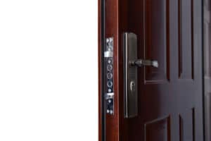 hisec-ajto-also-zar-kozeli-kep