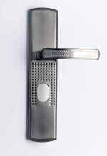 Hisec kilincs vilagito