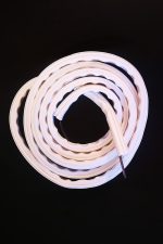 hisec-ajto-feher-szilikon-gumi-szigeteles-magnessel