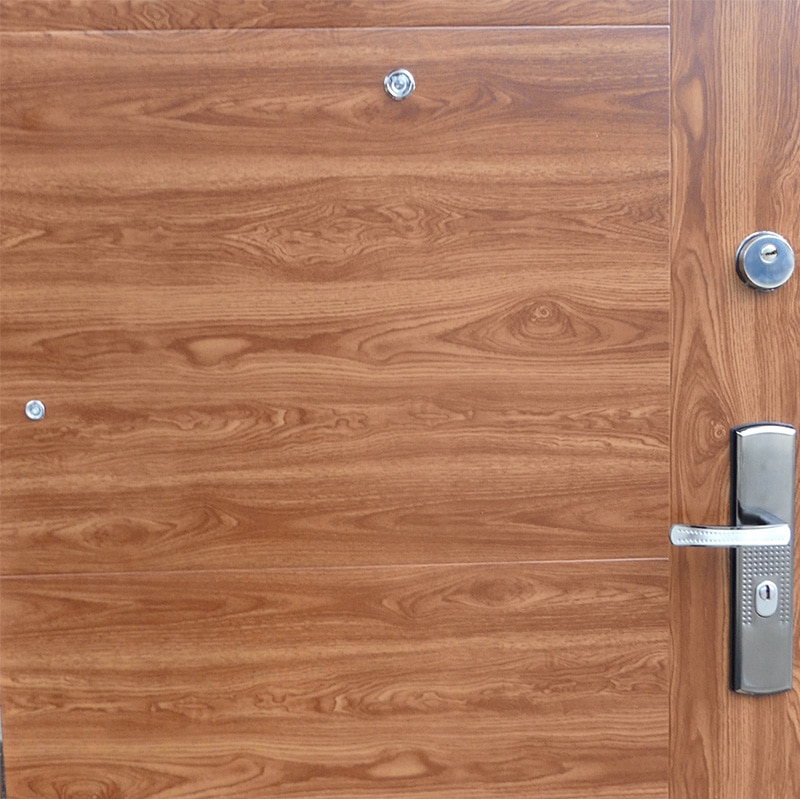Modern selyemfényű Aranytölgy HiSec biztonsági acél bejárati ajtó